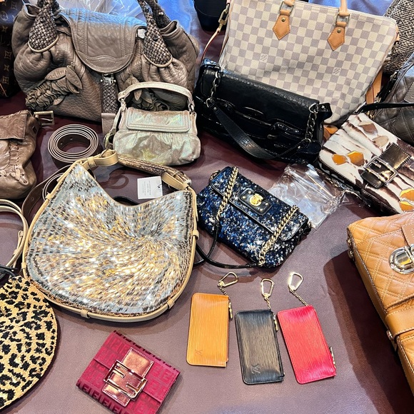 Louis Vuitton, Celine, Givenchi, fendi, marc jacobs limited edition bags sale - Picture 12 of 17